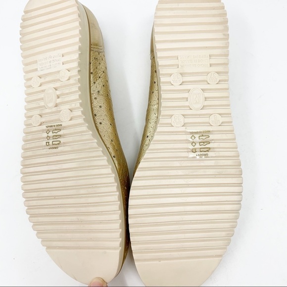 MODCLOTH CHELSEA CREW GROOVY LEATHER FLAT - Picture 5 of 5